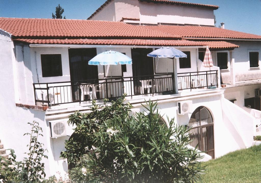 Dina's Mesongí